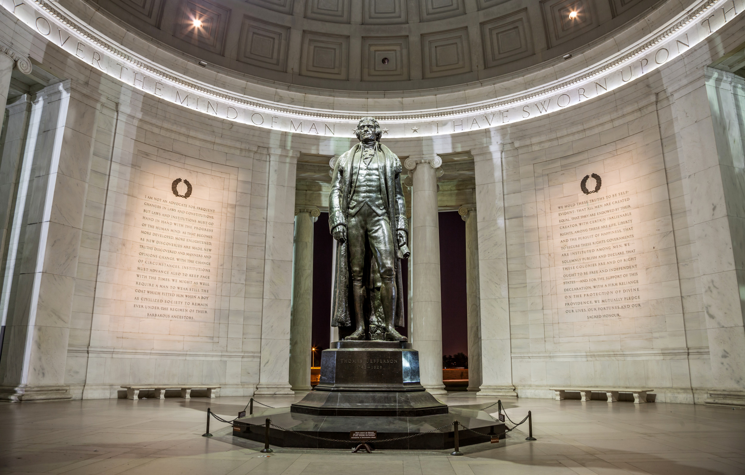 Nueva York retira la estatua de Thomas Jefferson por pasado racista